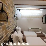 Tres Belle Hotel *