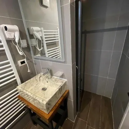 Tres Belle 科尔察