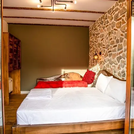 Hotel Tres Belle Korce